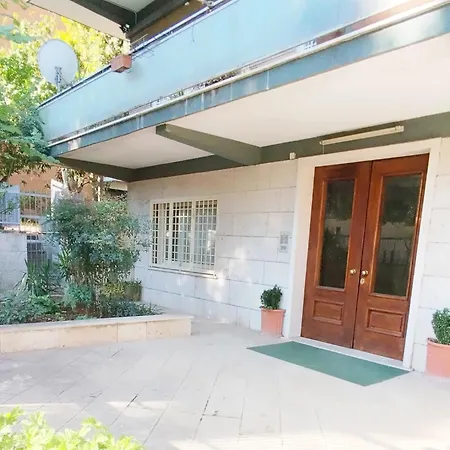 Wendy House Pansiyon *
